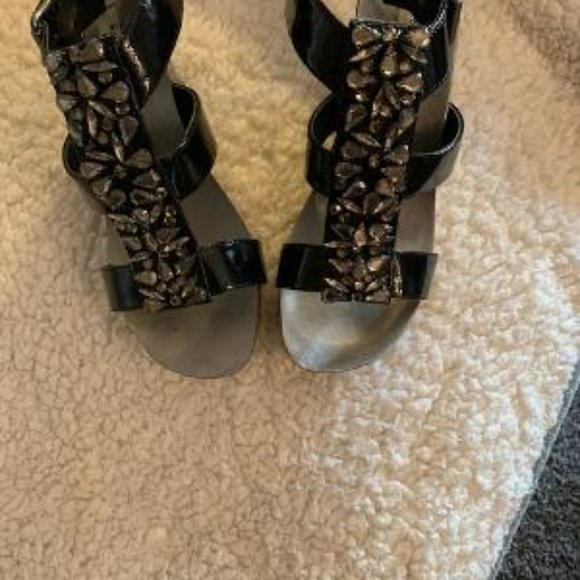 NEW SIMPLY VERA /VERA WANG JEWELED WEDGE SHOES 7 - Picture 4 of 6
